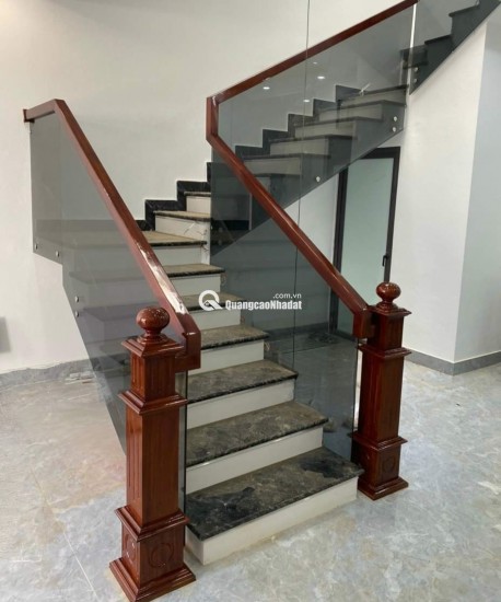 Nhà tôi cho thuê nhà hai cửa đi, mới,vỉa hè, 112m2- 4T, Đào Tấn_45 Tr